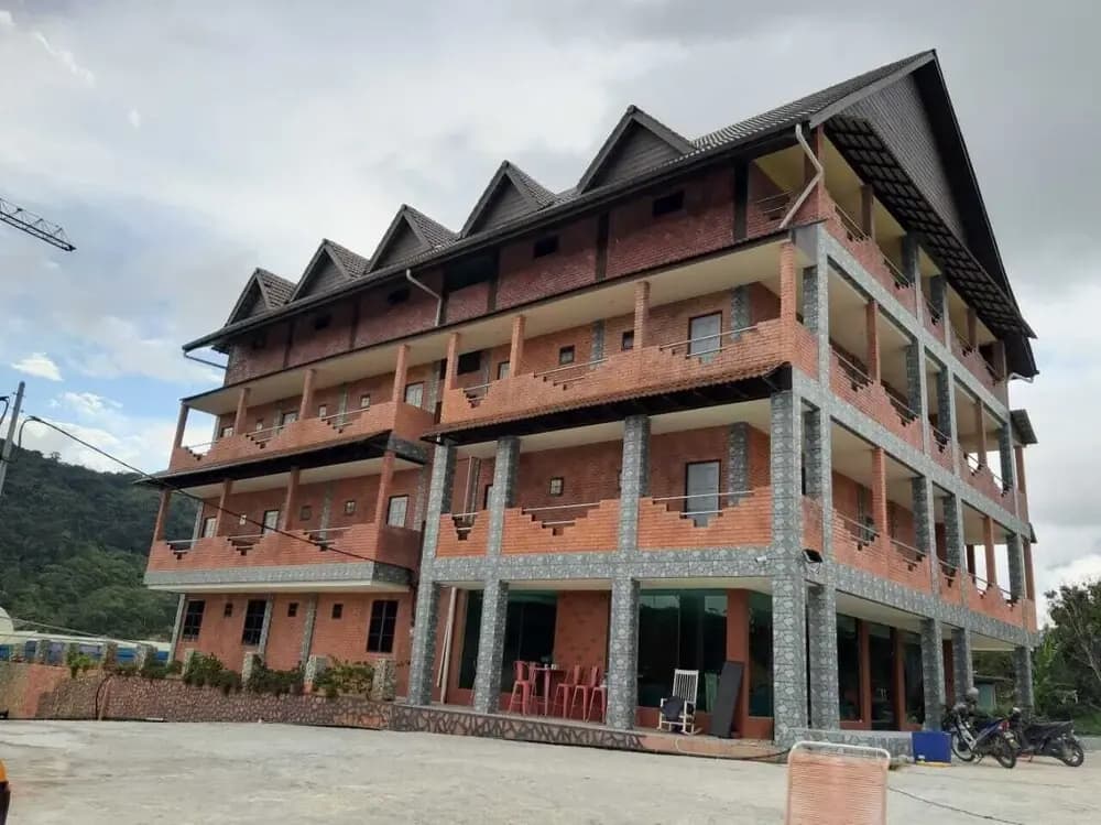 D'Puncak Hotel Tanah Rata - photo 1