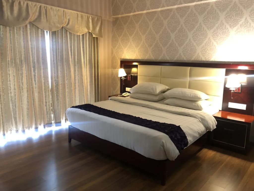 Pariss Hotel Johor Bahru - photo 4