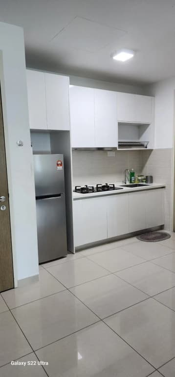 KLCC Legasi Kg Bharu muslim homestay facing unblock view and walking distance to Twin Tower, LRT train next to building - photo 30