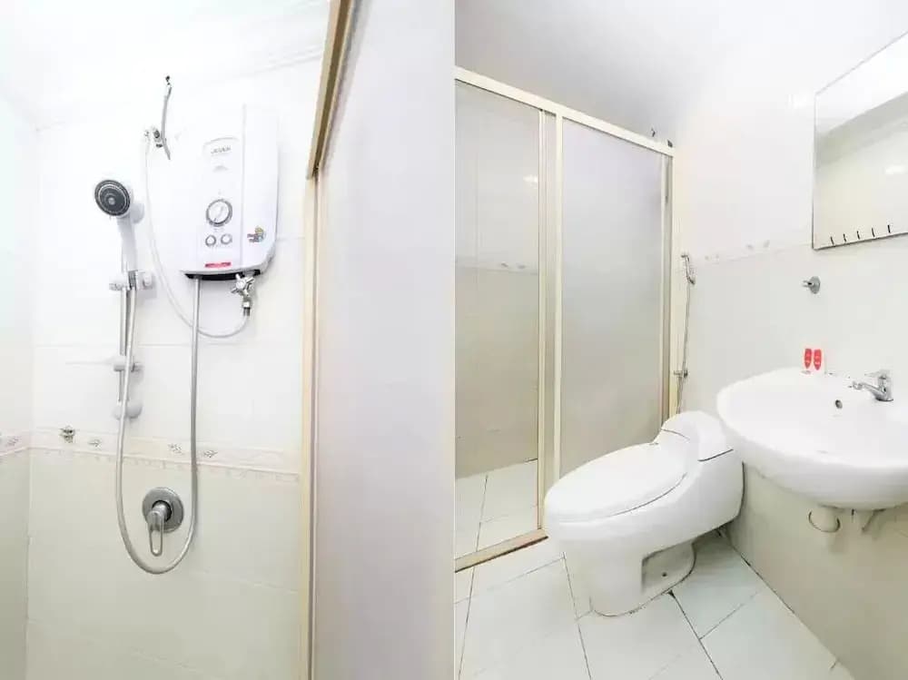 OYO 587 The Dream Hotel - photo 8