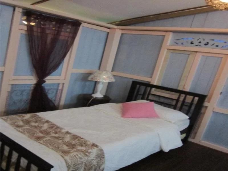 Trata  Leka Hotel - photo 1