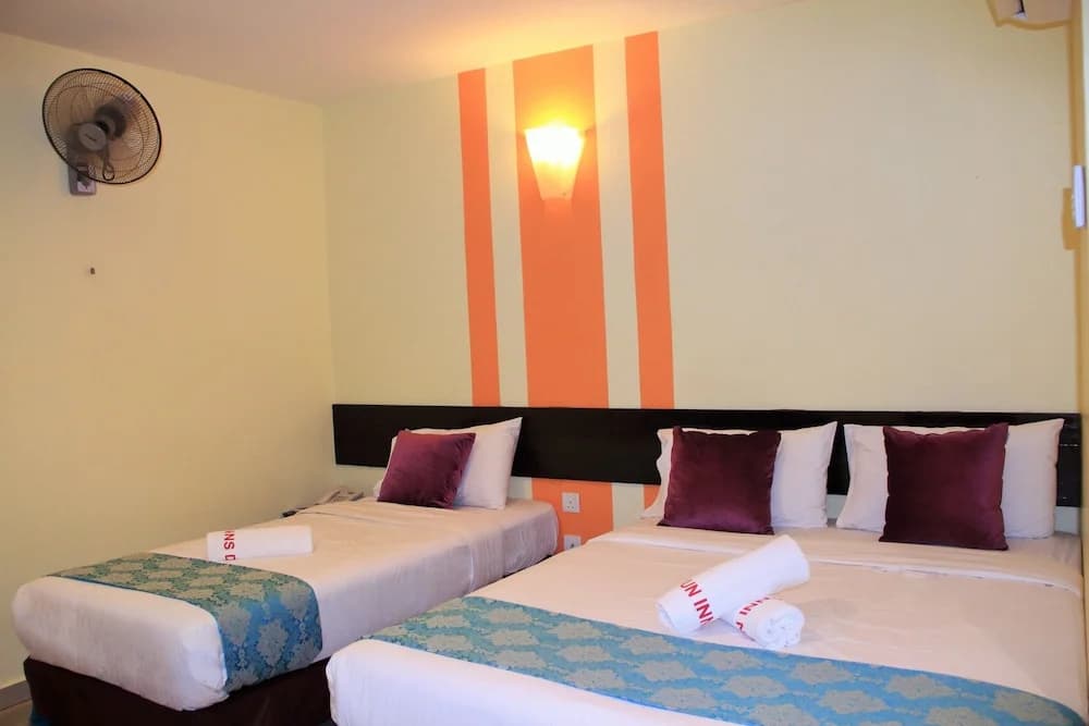 Sun Inn Hotel Pasir Penambang KS Botanic - photo 15