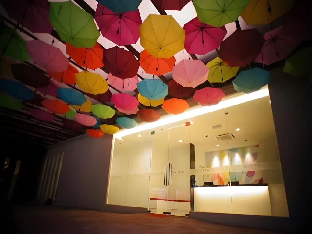 Merlin Hotel - photo 19