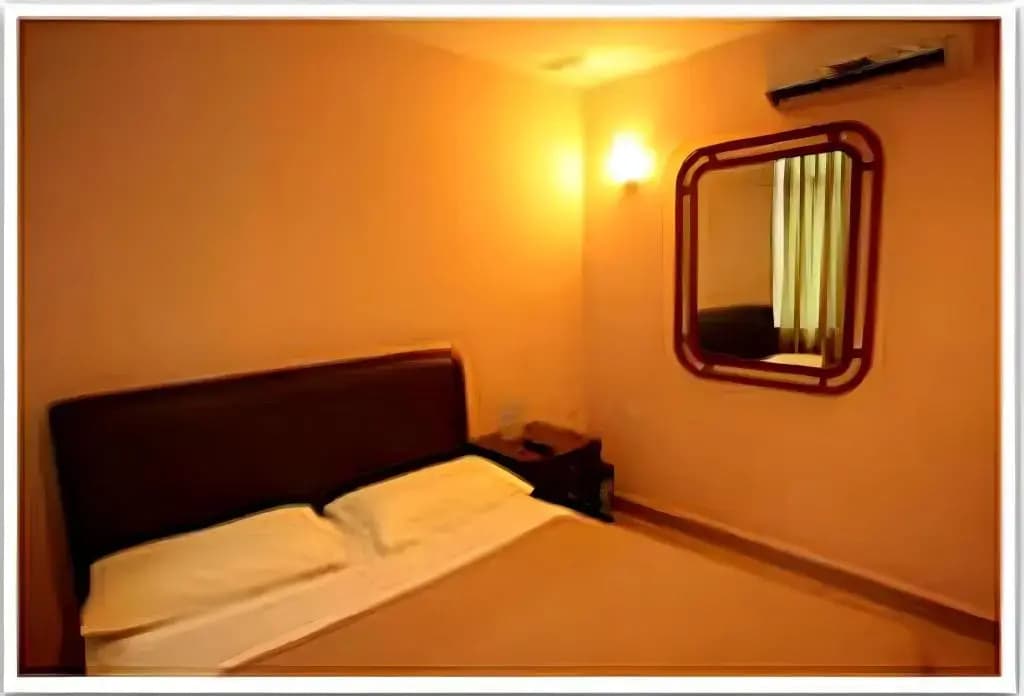 Hotel Reko Inn - photo 4