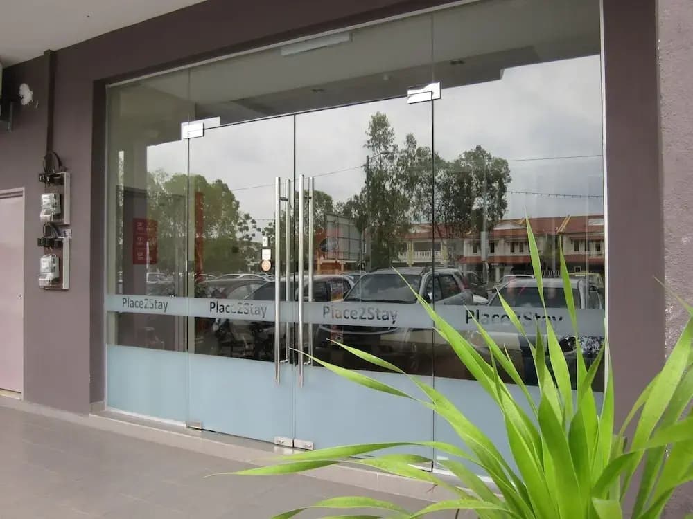 Place2Stay Hotel - photo 1