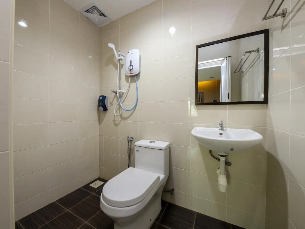 OYO 89839 Riaz Hotel - photo 8