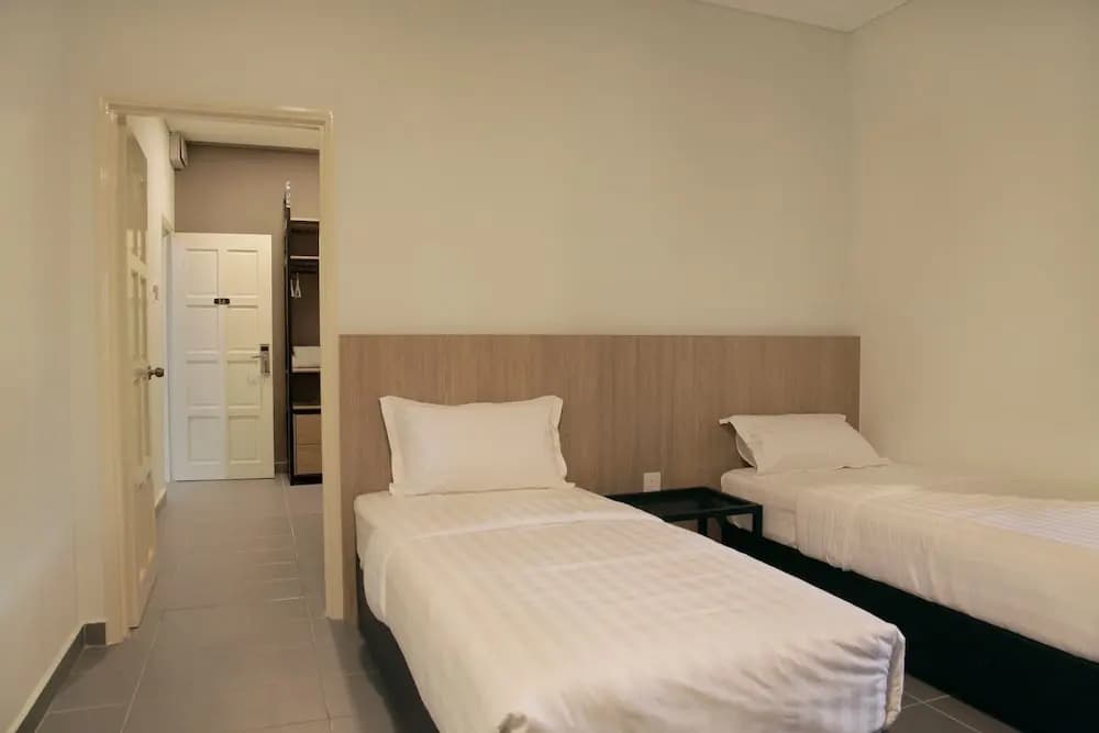Hotel Ali Imran - photo 4