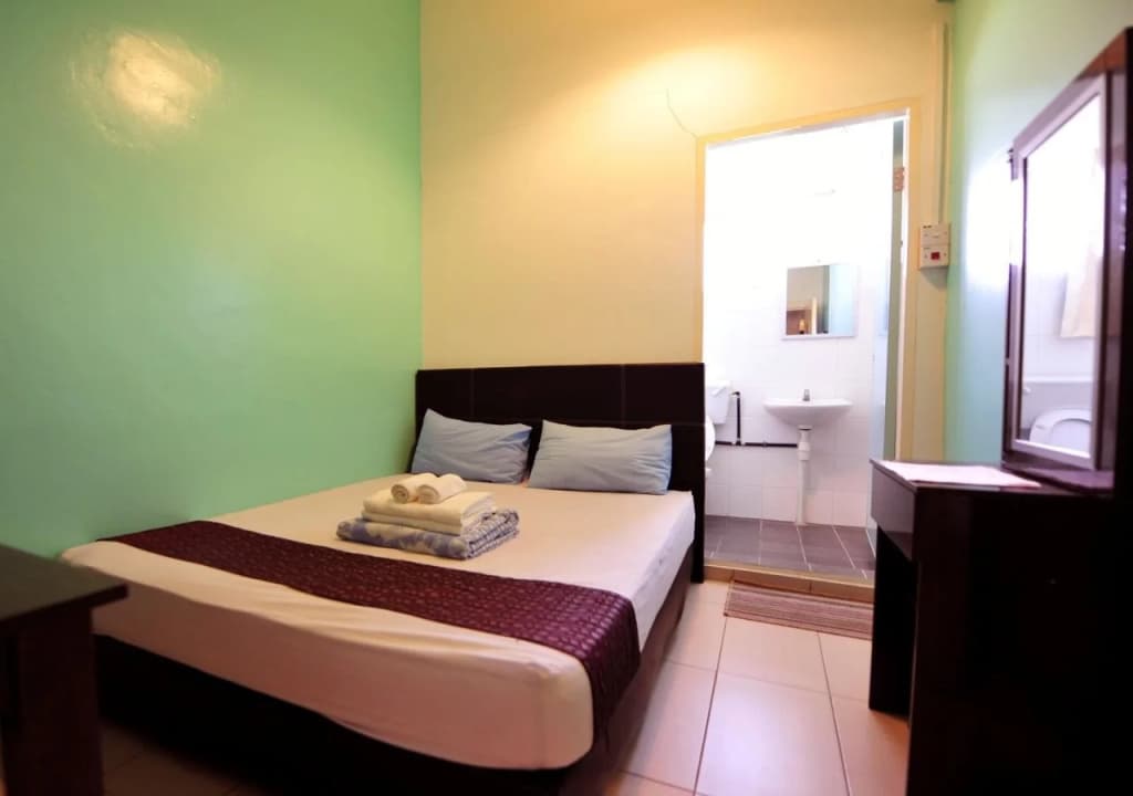 Prima B & B Hostel - photo 4