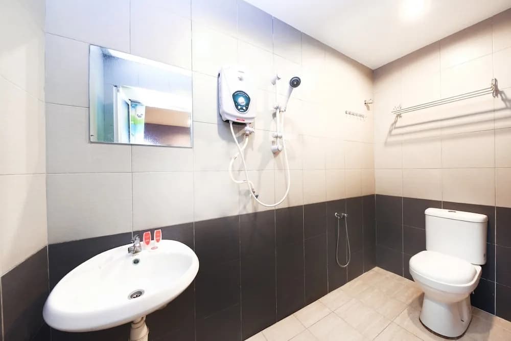 South City Hotel @ Mahkota Cheras - photo 2