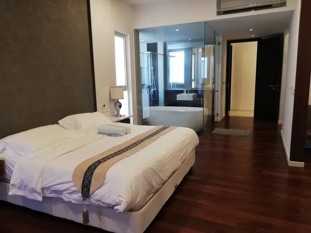 The Shore 3BR Luxury Residences - photo 39