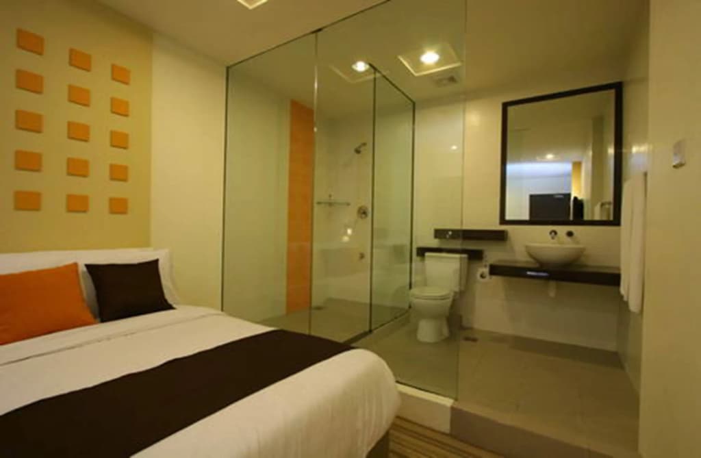 Hotel 98 - photo 8