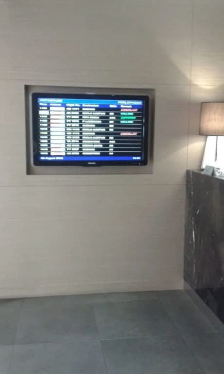 Plaza Premium Lounge Private Suite - photo 12