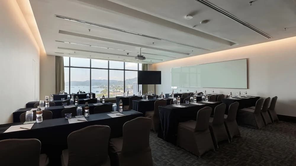Four Points by Sheraton Sandakan - photo 44