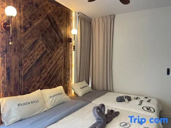 1 Tebrau Modern Rustic Retreat N2009 by UcomeStay - photo 1