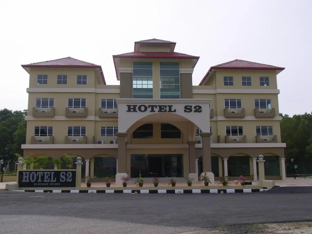 S2 Hotel - photo 1