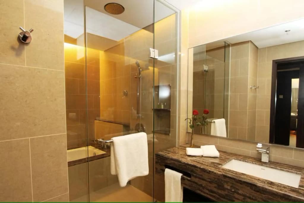 Grandis Hotel - photo 9