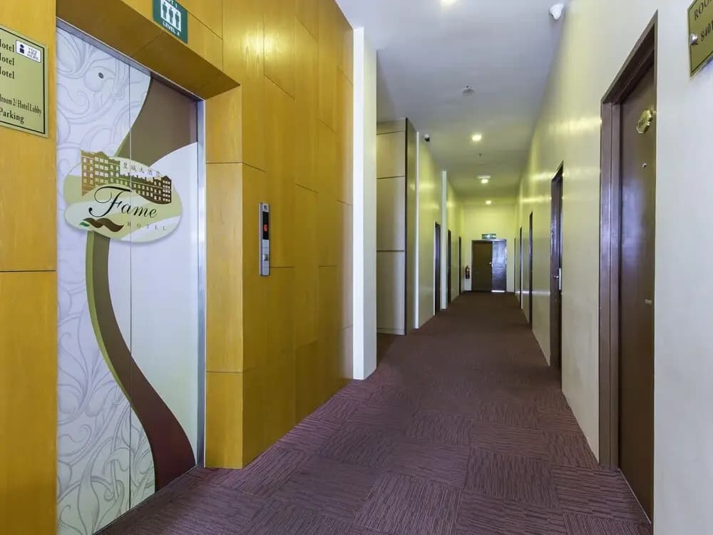 OYO 776 Fame hotel - photo 14