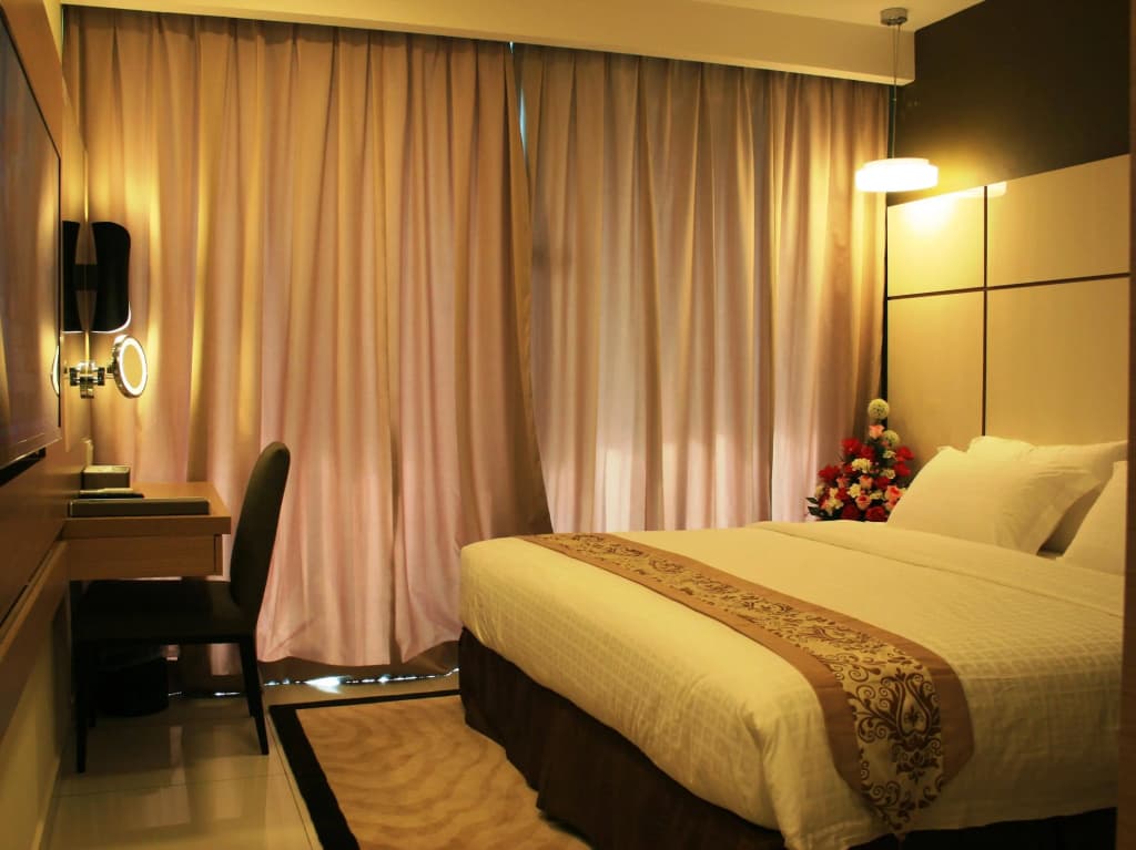 Hotel Sfera - photo 1