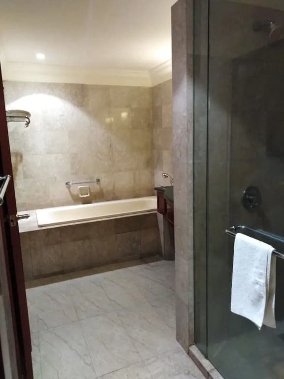 Kl Millennium Apartment at Times Square - photo 6