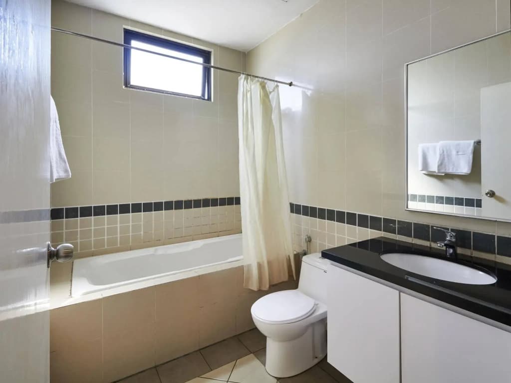 The heritage serviced suites - photo 8