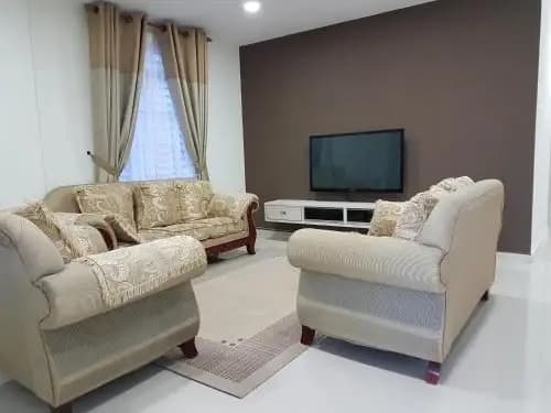 Ummi Guesthouse - photo 10