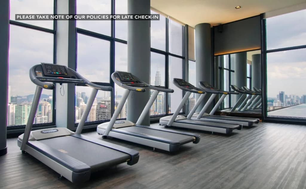 Expressionz Professional Suites by ZEN Rooms - photo 7