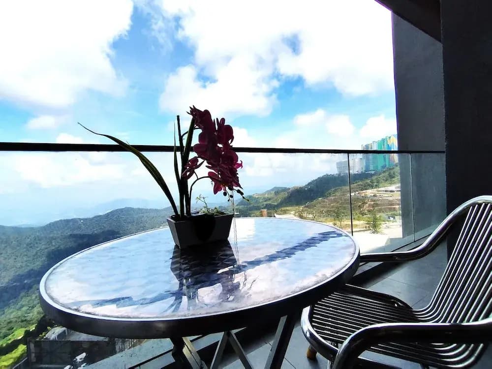 GENTING FoggyCold StayCation AT Ion Delemen By HAPYHOME - photo 27