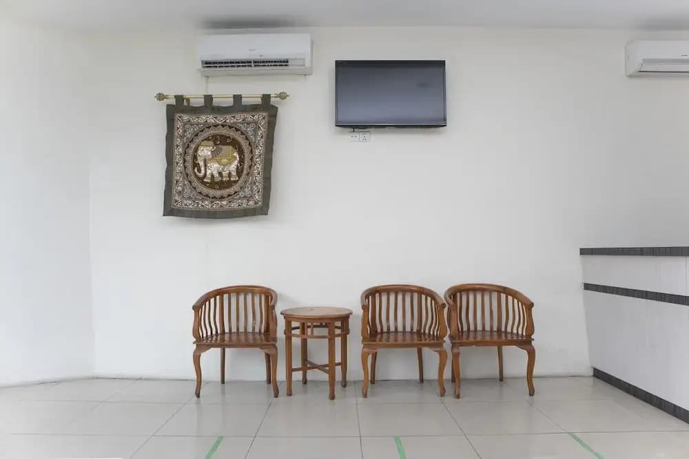 OYO 90251 Hotel Malaysia - photo 9
