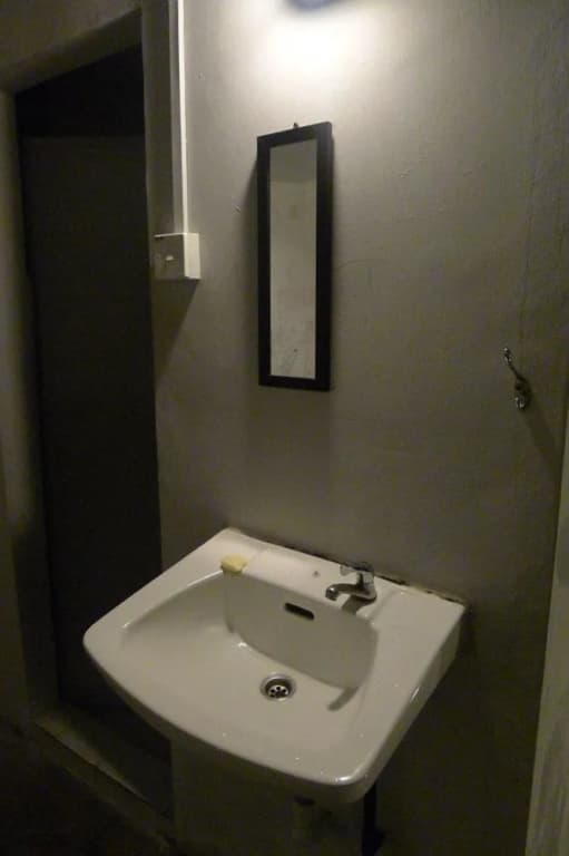 Jalan Jalan Emas Guest House - photo 9