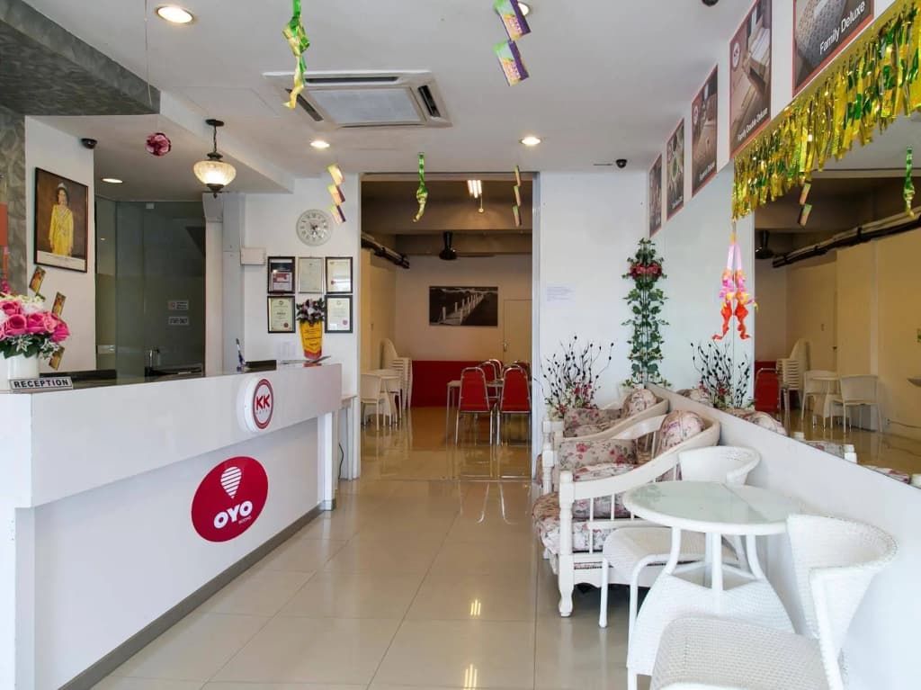OYO 43961 KK Hotel Kajang - photo 17