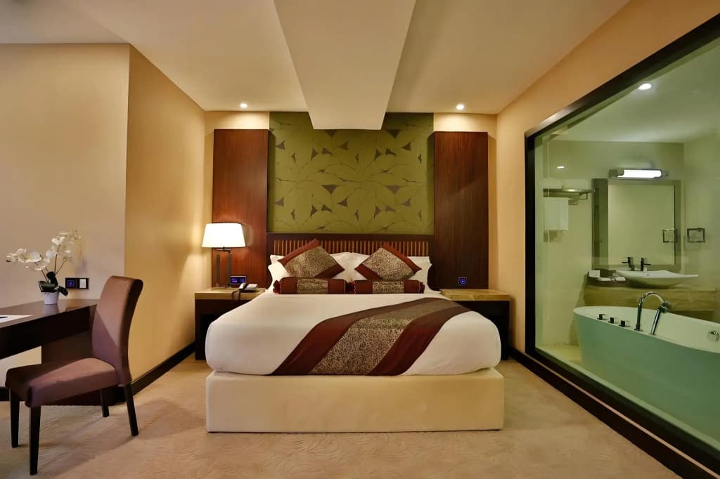 Royale Signature Hotel - photo 5