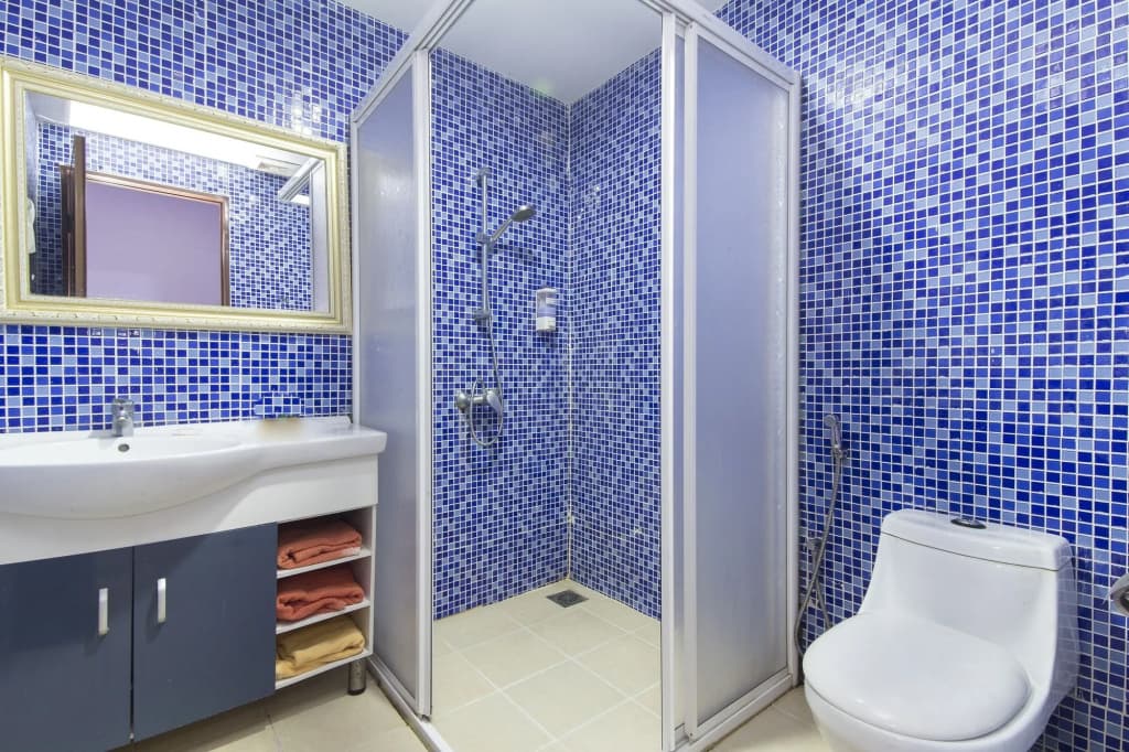 OYO 280 Hotel Dragon Inn - photo 9