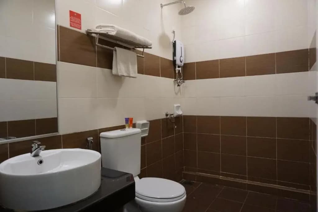 Adya Hotel Chenang - photo 8