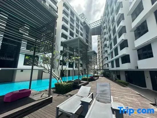 Serene Suites in Jelutong - photo 3