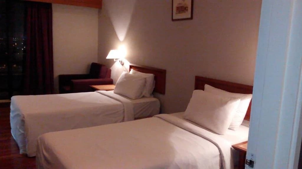 Richone Maluri Private Hotel - photo 7