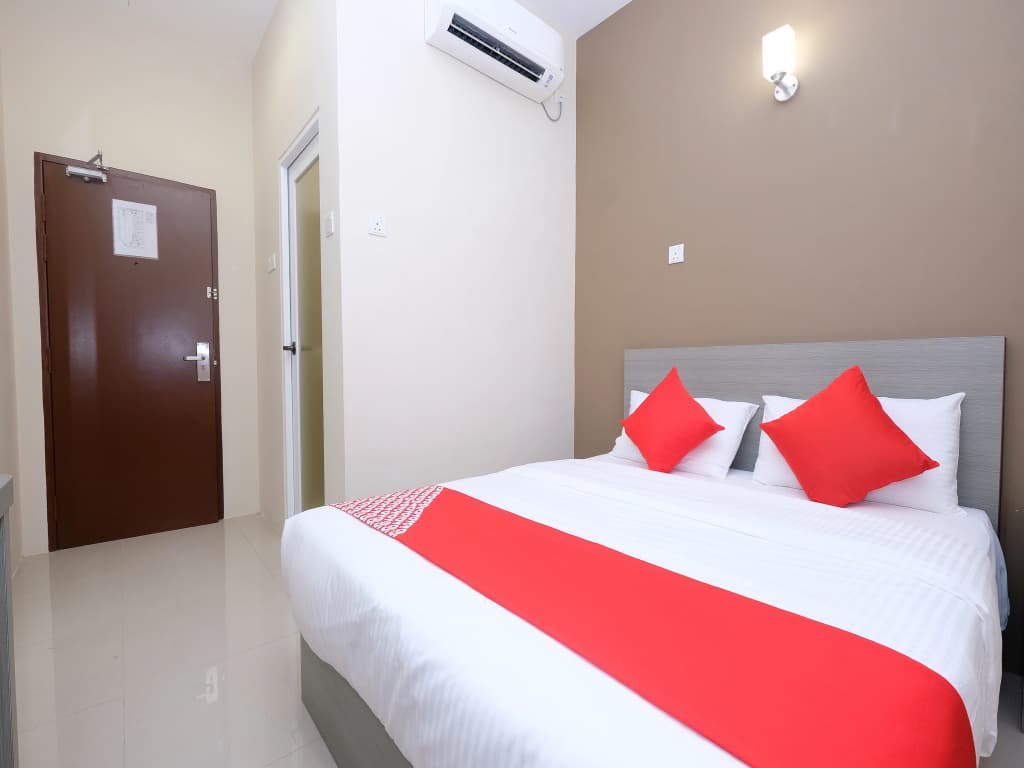 Super OYO 43935 Mancalin Hotel - photo 16