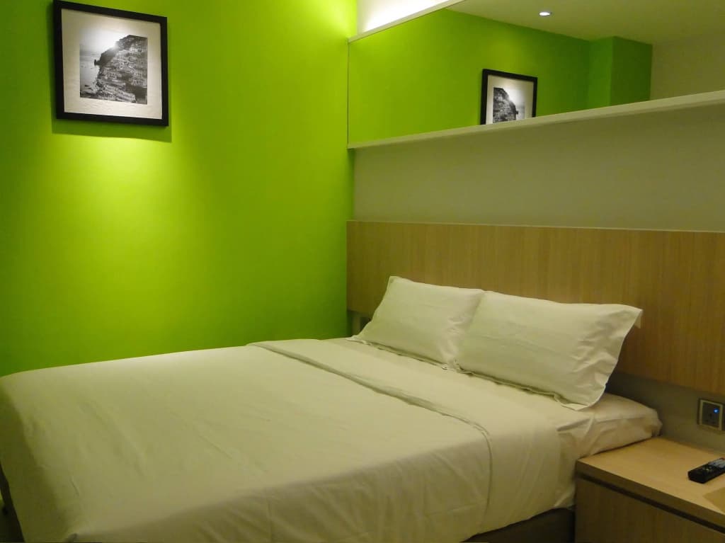 Orange Premier Hotel Taman Segar - photo 3