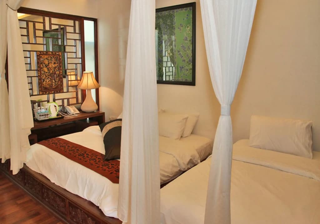 Courtyard At Heeren Boutique Hotel - photo 3