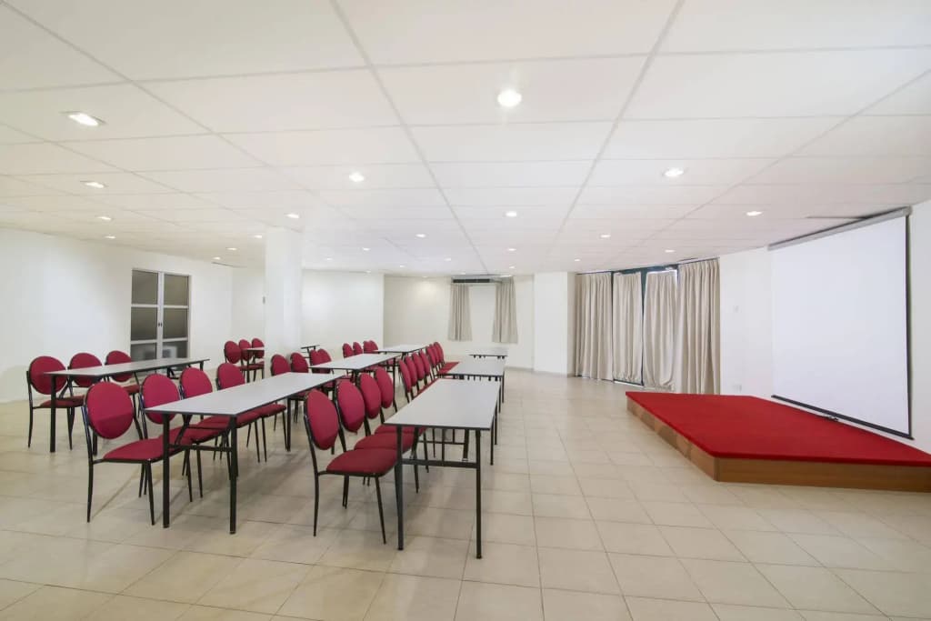 Golden View Serviced Apartment - photo 13