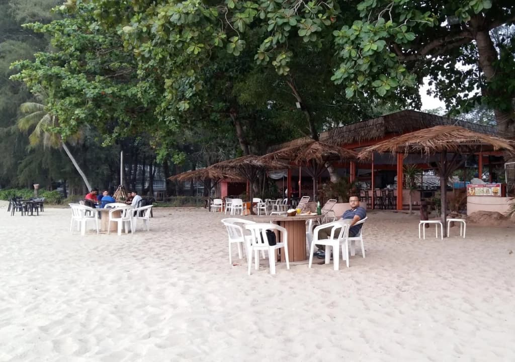 D'Feringghi Haus Hotel & Restaurant - photo 31