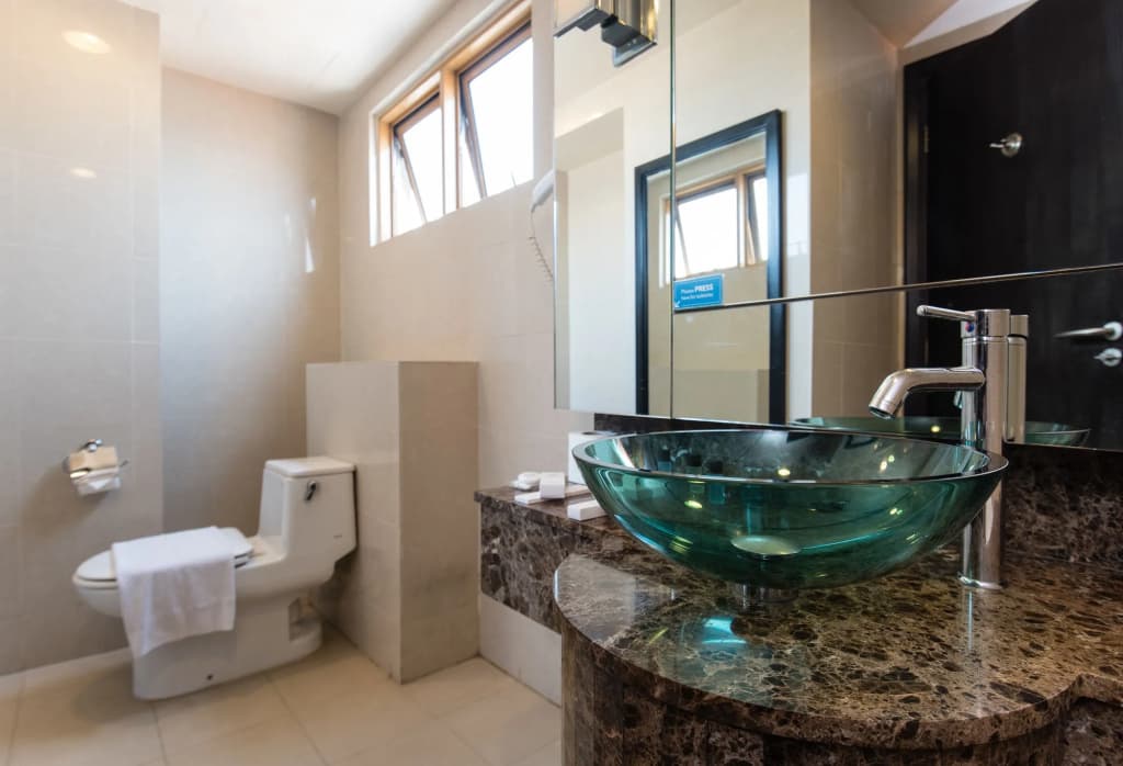 Resort suites at Bandar Sunway - photo 9