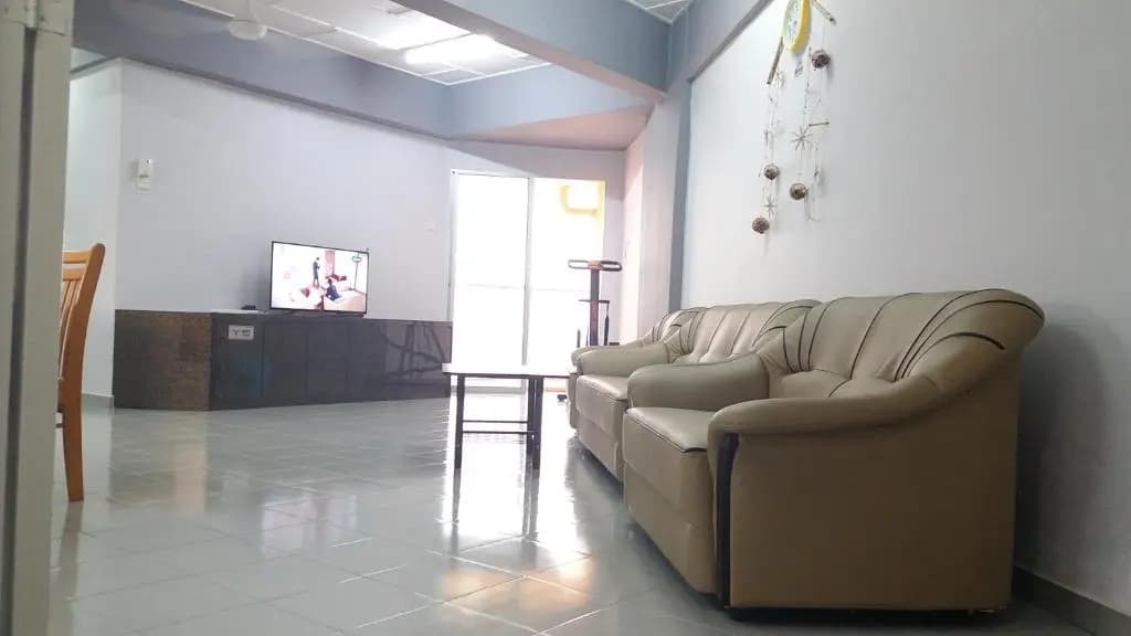 Coastside Homestay - photo 3