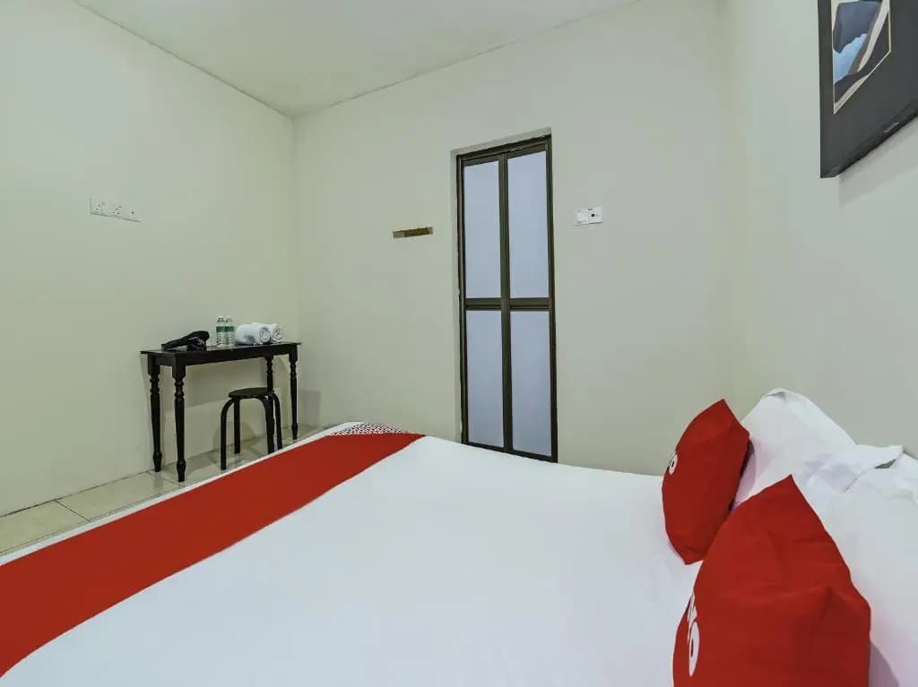 OYO 90765 Hotel Bajet Pulai - photo 7