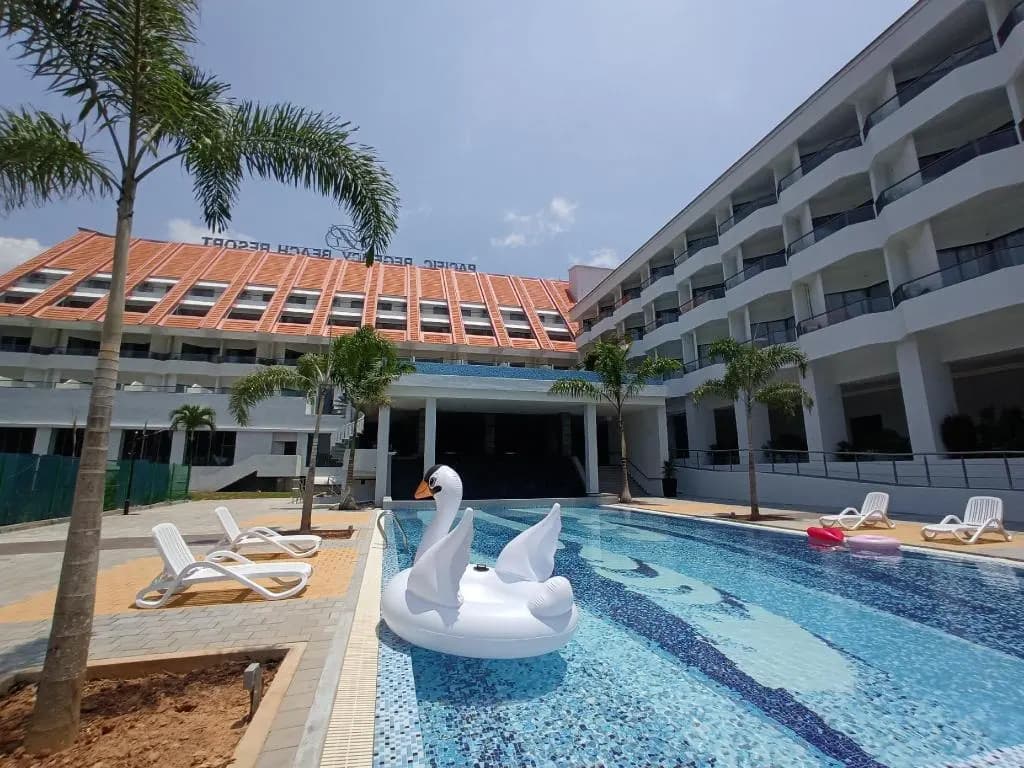 Pacific Regency Beach Resort Port Dickson - photo 12