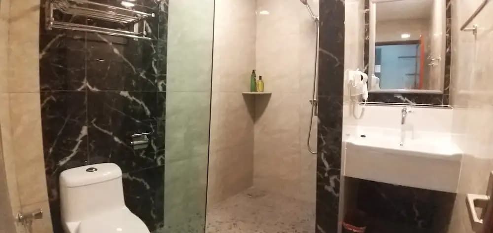 Good 9 Hotel, Cahaya Kota Puteri - photo 9