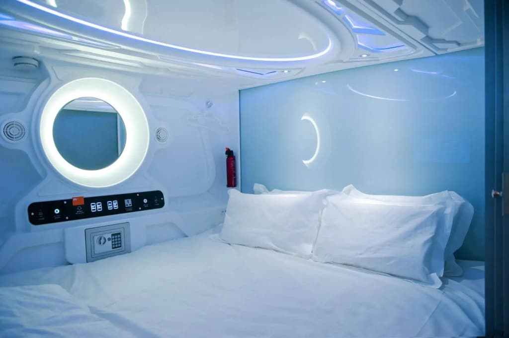 M Qube Hotel - photo 5