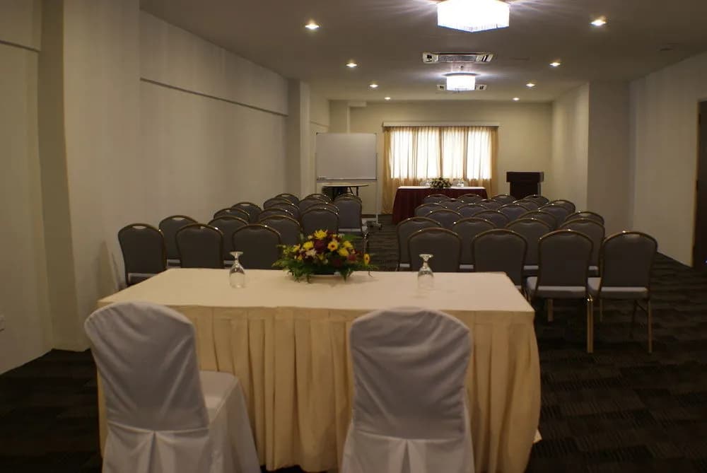 Puteri Garden Hotel Klang - photo 14