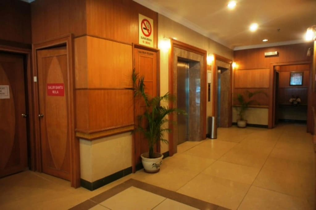 Tyng Garden Hotel Sandakan - photo 2