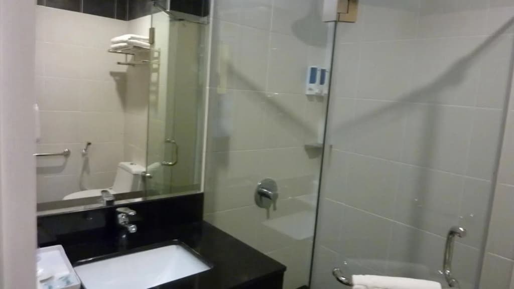 Nova Kuching Hotel - photo 8