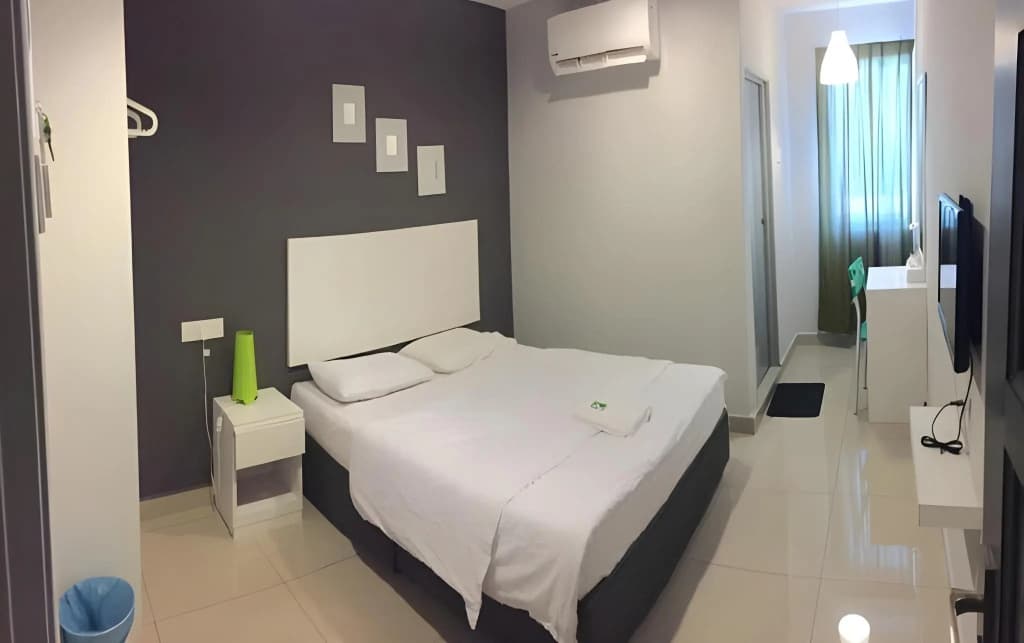 JP Hotel Jalan Stadium - photo 10